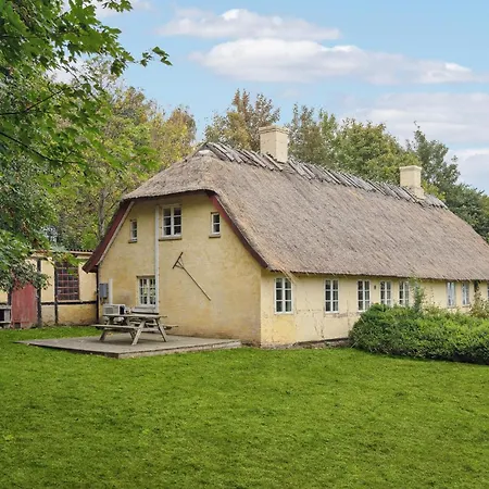 Cozy In With Kitchen * Naestved