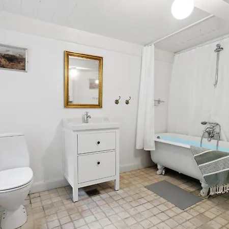 Cozy In With Kitchen * Naestved
