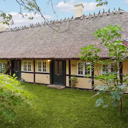 Cozy In With Kitchen Holiday home Naestved